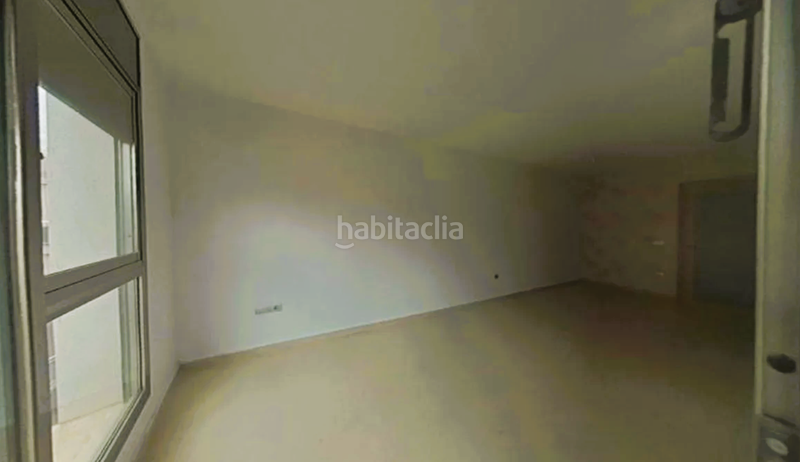 Foto b6263982-d57b-47b0-b1d3-3687296b4f5b. Piso en de la cerdanya 13 oportunidad inversión, piso alquilado a la venta en c cerdanya 13 en Vendrell (El)