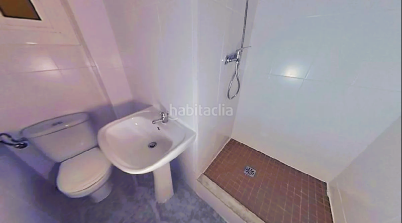 Foto 70b425ed-f24d-4934-9ea8-bce8a9640d74. Flat in del pla de fornells 67 in Roquetes Barcelona