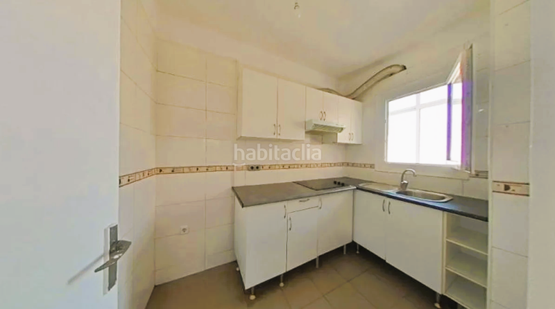 Foto 246ae4ed-4974-43cd-9d79-67aa63570575. Pis a de salvador allende 12 a La Gavarra Cornellà de Llobregat