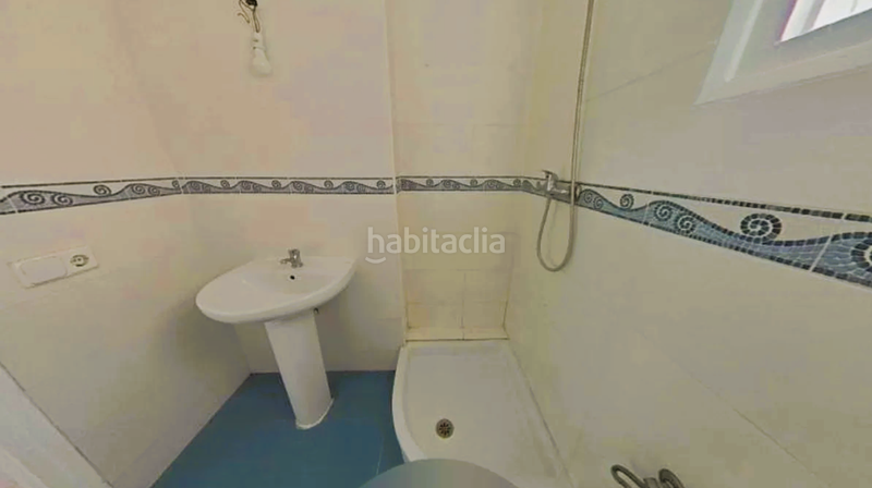 Foto 5ec787f7-caeb-41a5-8b18-5242e6858996. Pis a de salvador allende 12 a La Gavarra Cornellà de Llobregat