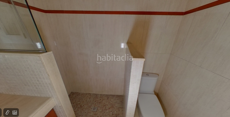 Foto 65dba4a8-4961-43da-8711-fbd689749b62. Duplex dans de cornellà 4 dans Centre Esplugues de Llobregat