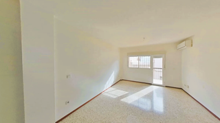 Pis  Del paper 25. Piso okupado a la venta en c del paper