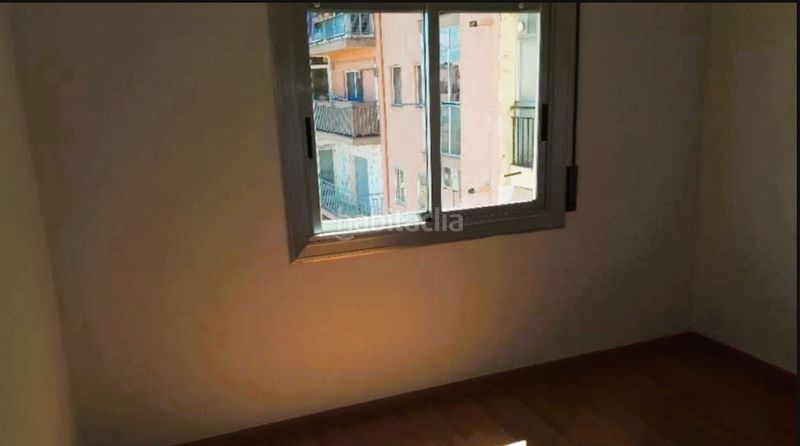 Foto 142398d3-0bd9-4997-97ec-8274675bd76e. Appartamento in de maria auxiliadora 6 in Roc Blanc Terrassa