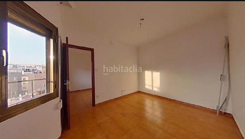 Foto db78ed33-4c2a-4f7e-bf57-9b52ea88a8f8. Pis a la menta 3 a Can Vidalet Esplugues de Llobregat