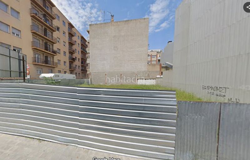 Foto 5f2b8c17-1292-4220-b855-e2529d51c186. Terreny residencial a la pau 24 a Creu de la Mà Figueres