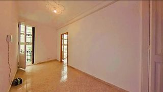 Flat in Del roser 73