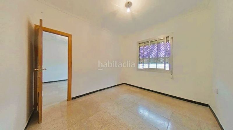 Foto f679c9a8-f984-4cb1-81da-1fe551a06ea9. Pis a de terrassa 450 a Can Rull Sabadell
