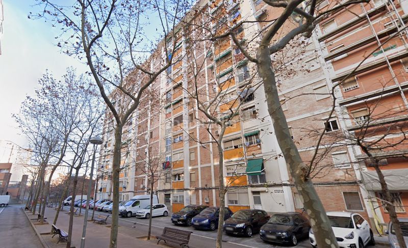 Foto e45f3320-12a2-475e-8ced-7ba972df4e50. Pis a del freixe 11 a Sant Ildefons Cornellà de Llobregat