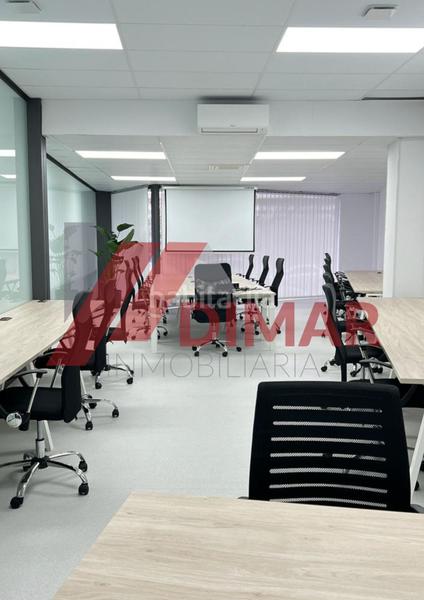 Foto 623a1196-6e29-4d09-91db-827393fc3ede. Miete büro in El Torreón - Los Ángeles - El Pilar Ciudad Real