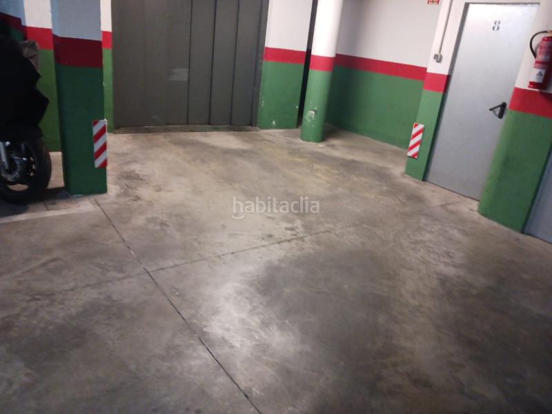 Foto f6101a10-a13a-461d-aa8a-562df5786068. Aparcament cotxe a Plaza de Toros Ciudad Real
