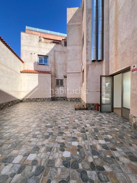 Foto ac277a69-d734-4a33-8592-55795a63b1da. Alquiler local comercial carretera valdepeñas en El Torreón - Los Ángeles - El Pilar Ciudad Real