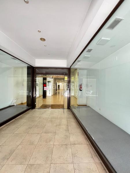 Foto b85747dd-a7a6-41fc-9ab3-9983206bf74d. Alquiler local comercial calle ruiz morote - san pedro en Ciudad Real