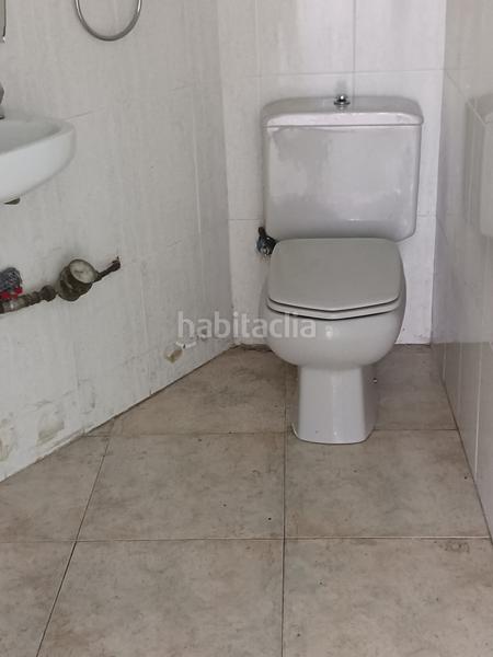 Foto e964ed18-df6c-486e-89fa-87d90f4c4e36. Alquiler local comercial calle calatrava en El Perchel Ciudad Real