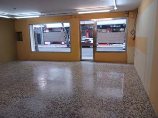 Location Local commercial  Calle de calatrava. Calle calatrava