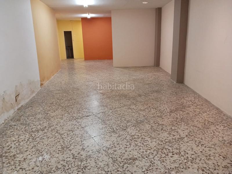 Foto 1e688358-c817-4ee5-b5a7-acd9a957d549. Local comercial calle calatrava en El Perchel Ciudad Real