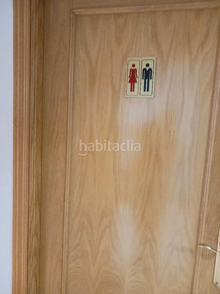 Foto 7df4036e-60f6-44f0-bed4-b1aa49f90d83. Location local commercial dans El Perchel Ciudad Real