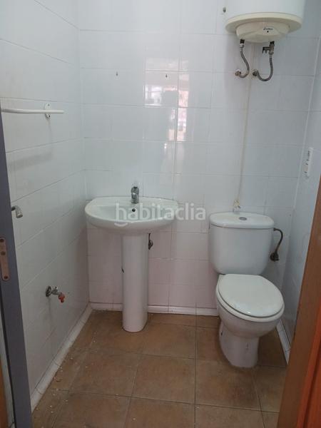 Foto 641b3094-63a2-4f3d-afd8-1f0af11c9aac. Alquiler local comercial calle real en Plaza de Toros Ciudad Real