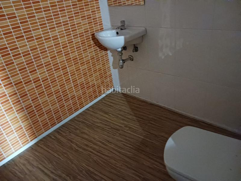 Foto 072c29f6-c2b7-44d1-8b7f-61a2146141f9. Alquiler local comercial calle elisa cendrero en El Perchel Ciudad Real