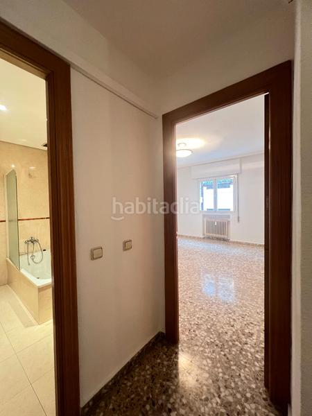 Foto 10b8eee6-c6ea-45e7-a41c-b393ddd3fd92. Flat with heating in El Torreón - Los Ángeles - El Pilar Ciudad Real