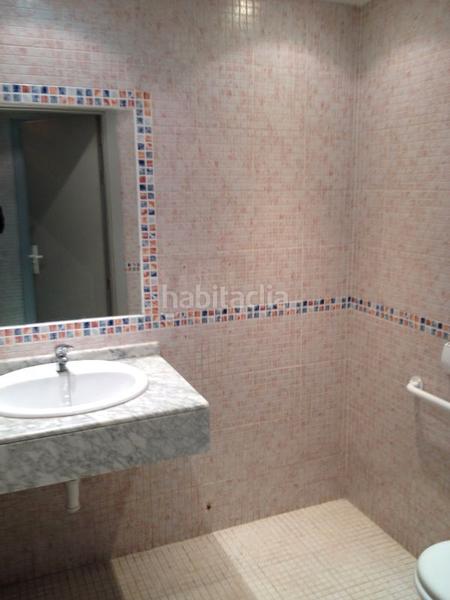 Foto be5f2b3c-8ca2-42e9-8077-843ade255bbd. Lloguer local comercial a El Perchel Ciudad Real