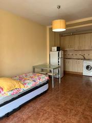 Studio in Calle Juan de Ávila