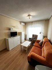 Affitto Piccolo appartamento  Calle del cardenal monescillo. Piso en alquiler centro ciudad real