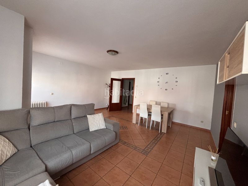 Foto ab621020-95d7-4cf2-b36b-a162be5652a3. Pis a Miguelturra