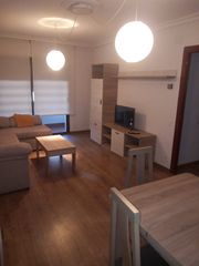 Miete Etagenwohnung in Calle de los hidalgos 5. Piso solo para estudiantes ubicación inmejorable