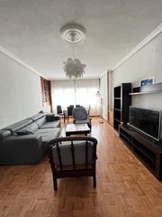 Lloguer Pis a Calle de la mata 7. Atencion solo para estudiantes