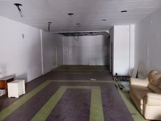 Local Comercial en Calle Libertad
