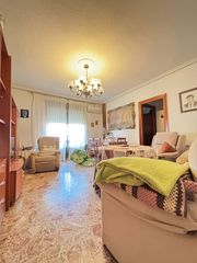 Location Appartement  Calle de toledo. Alquiler estudiantes calle toledo con calefacción