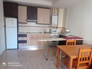 Rent Apartment  Calle general aguilera. Apartamento alquiler en miguelturra