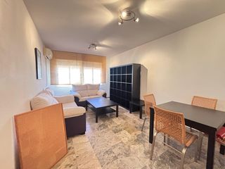 Rent Flat  Calle del cardenal lorenzana. Alquiler piso coqueto en calle cardenal lorenzana