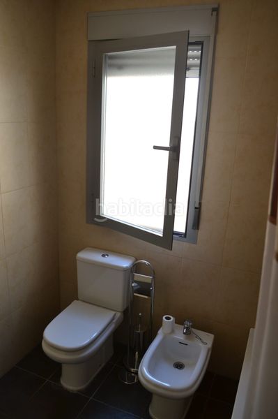 Foto da780914-9f16-4e43-a130-c175c248a5f9. Rent duplex in Miguelturra