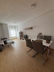 Miete Appartement  Calle rosalía de castro. Alquiler coqueto apartamento en rosalía de castro