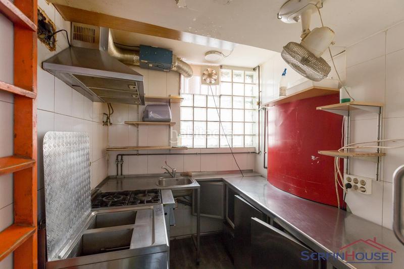 Foto 879bf1ff-c230-4704-b4ae-a5392a08f42a. Local comercial en calle alfonso xii 18 incomparable local ! en Santoña