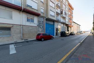 Nau industrial en Calle gonzlez ahedo 13. Invierte en el corazn de santoa! nave industrial verstil, jun