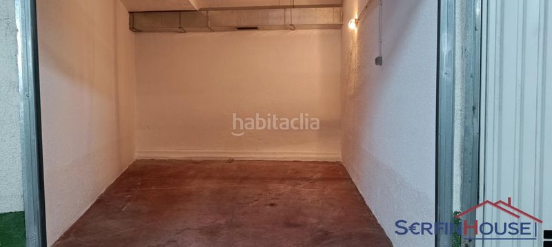 Foto e06ffa04-7e1d-44cb-803c-2d10ff8b635e. Aparcament cotxe a calle aro 2 a Santoña