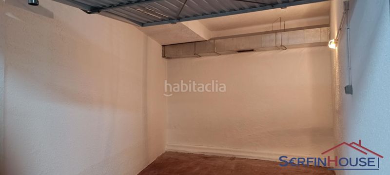 Foto f43ce6db-5903-4c5b-aeee-7ffcd2a976da. Aparcament cotxe a calle aro 2 a Santoña