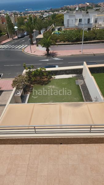 Foto 3446bc47-6139-4cd1-b0e1-4f59df2a2f9b. Chalet triplex pareado en costa con vistas al atlántico en Adeje