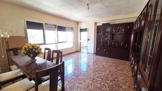 Pis a Santa Rosa - Valdeolleros. Vivienda en valdeolleros con terraza, a un paso del vial norte !