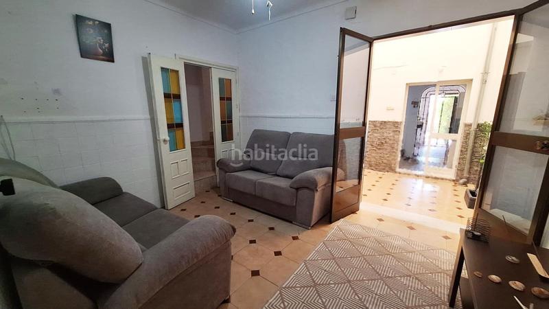 Foto 429c8022-2603-4fbe-9acd-ce5f1ac962e2. Casa bonita casa con patio delantero en fernannuñez!! en Fernán - Núñez
