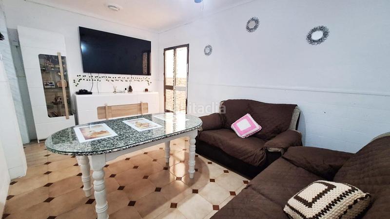 Foto 6b37a215-d0f9-4716-8767-fc16e40d469e. Casa bonita casa con patio delantero en fernannuñez!! en Fernán - Núñez