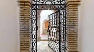 Casa a Casco Histórico  - Ribera - San Basilio. Casa andaluza en plena judería de córdoba, ideal para vivir , ce