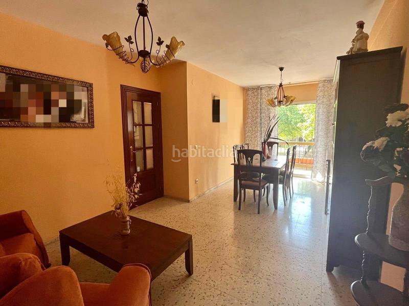 Foto c1e9497c-0db3-40d8-83cb-1d2fa316fe50. Piso vivienda junto a la avenida de libia, con ascensor, patio privado y terraza con vistas despejadas!! en Córdoba