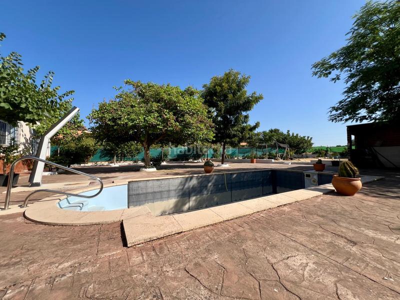Foto 1d5c5c22-2537-436d-8709-d016ae5f47ac. Casa vivienda en urbanizacion las dueñas, la carlota!! en Carlota (La)