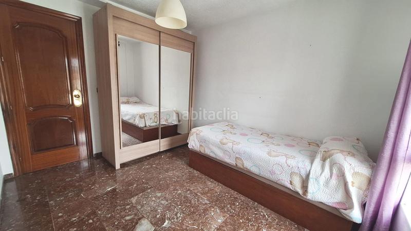 Foto 02fa3861-fb24-4846-a800-507835adb06e. Piso luminoso piso con ascensor, terraza y plaza de aparcamiento en fátima !! en Córdoba