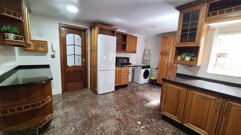 Foto 538d9d2a-21ce-400c-ba2f-0248500e0442. Piso luminoso piso con ascensor, terraza y plaza de aparcamiento en fátima !! en Córdoba