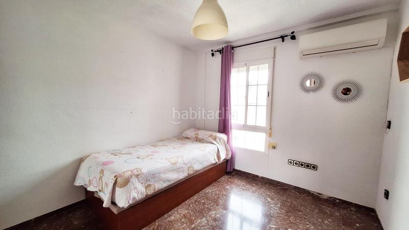 Foto d0288649-df2b-4b1d-8862-1ec5ba9c5e9e. Piso luminoso piso con ascensor, terraza y plaza de aparcamiento en fátima !! en Córdoba