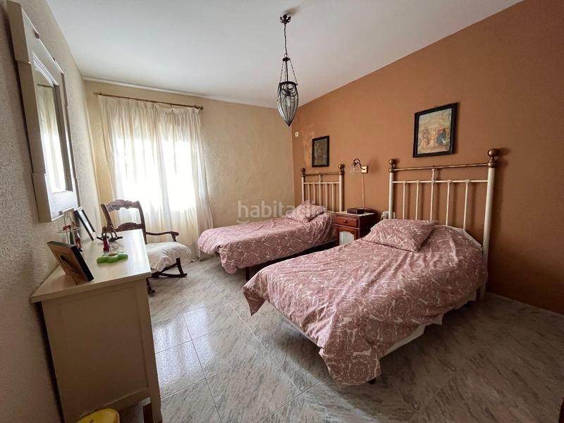 Foto 5f2d8dff-4ad6-40ba-af30-b71527826633. Xalet amb calefacció aparcament piscina a Almodóvar del Río